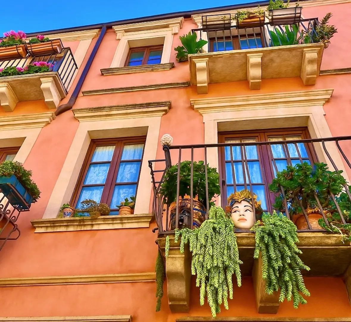 Caterina'S Charme Apartment تاورمينا