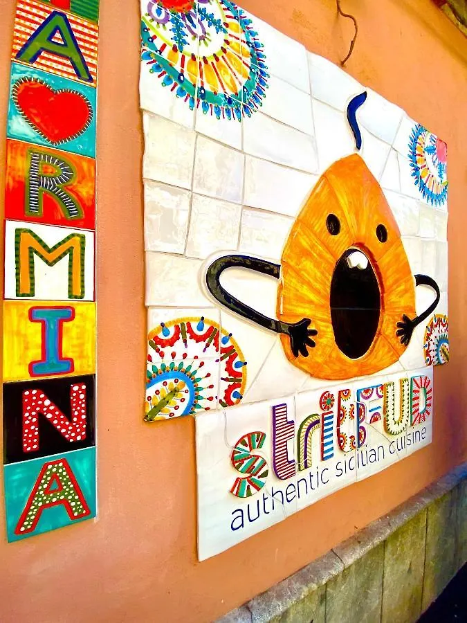 טאורמינה Caterina'S Charme Apartment